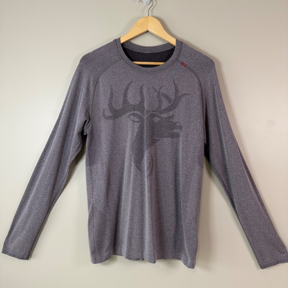 Lululemon Metal Vent Tech Men Medium Graphic Stag Long Sleeve Athletic Top